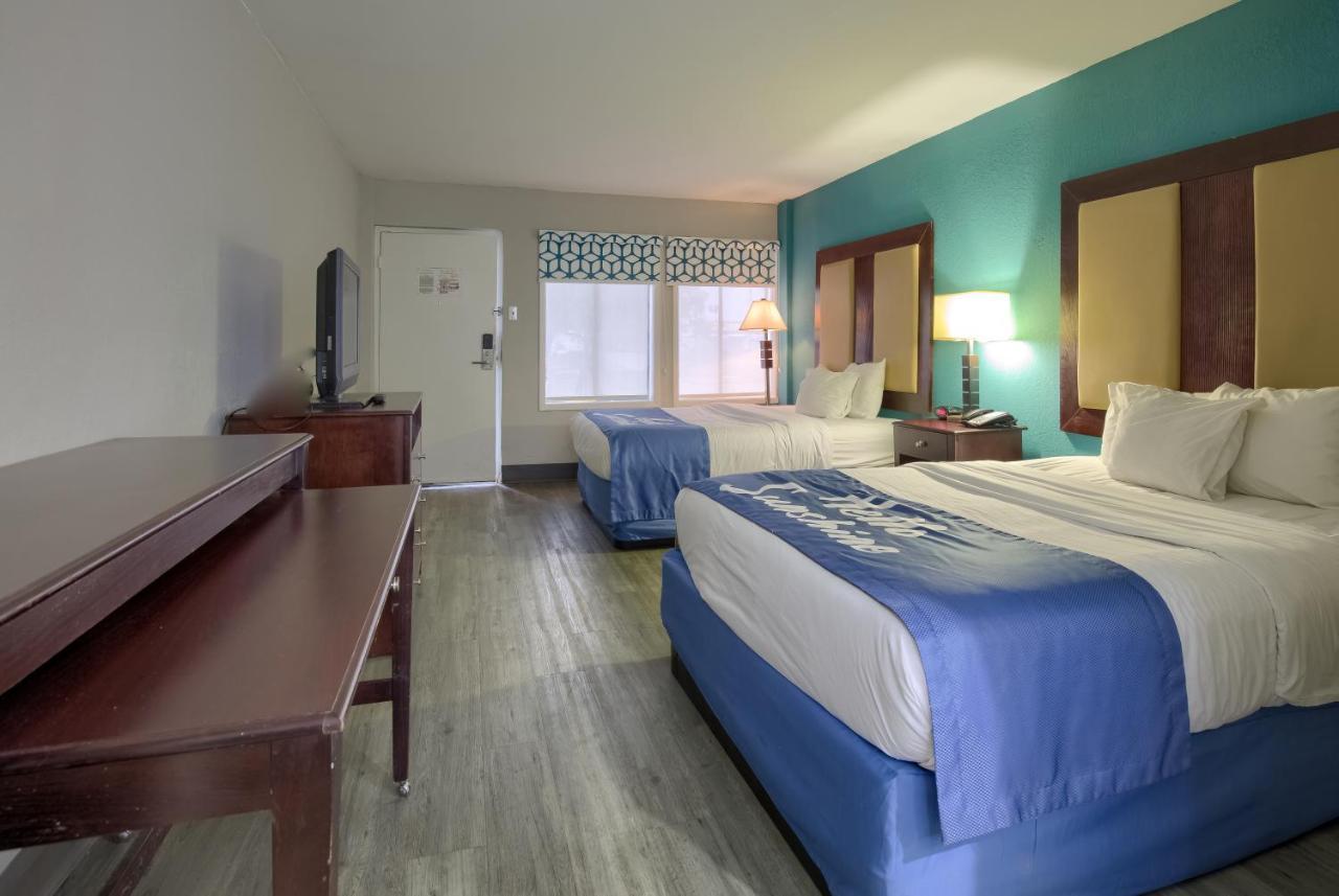 Days Inn By Wyndham Mobile I-65 Exteriér fotografie